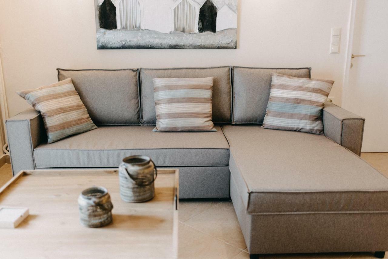 Best House, Central Luxury Apartment, Agiou Nikolaou, Patra 外观 照片